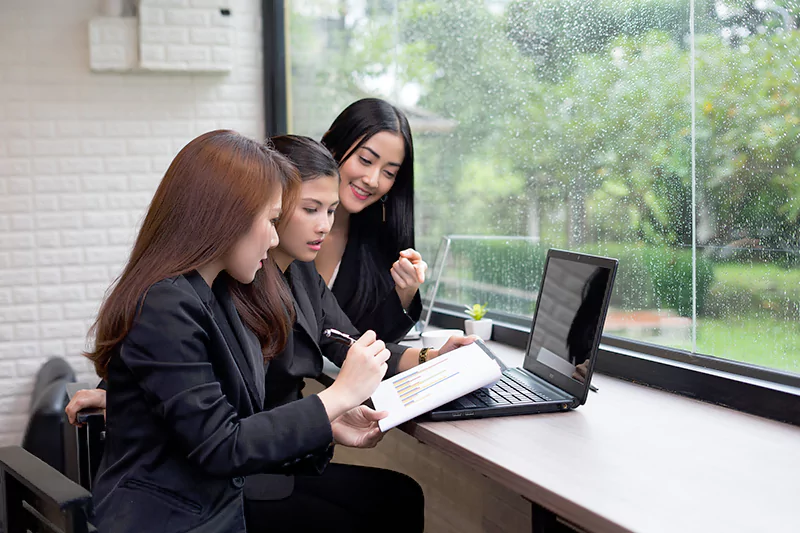Group Business Women Having Meeting Office Scaled